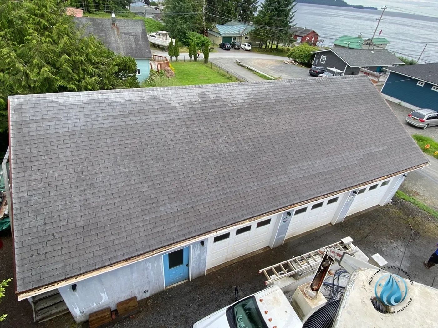 Roof after moss treatment