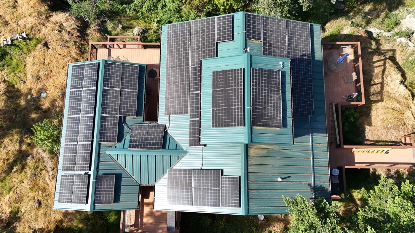 Roof with solar panels after cleaning