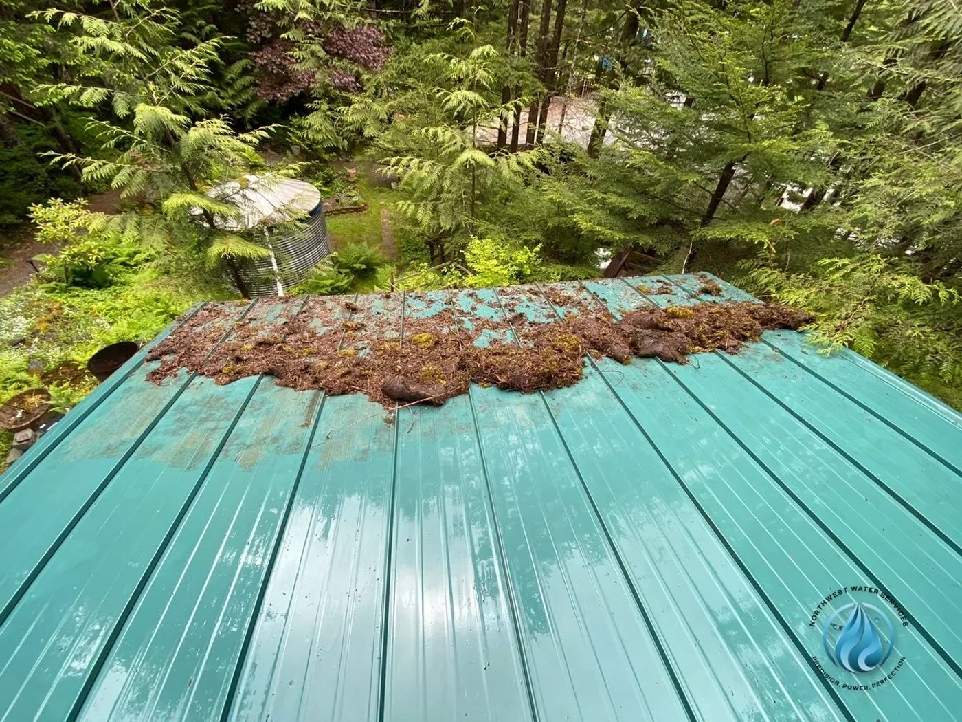 Standing-seam roof before
